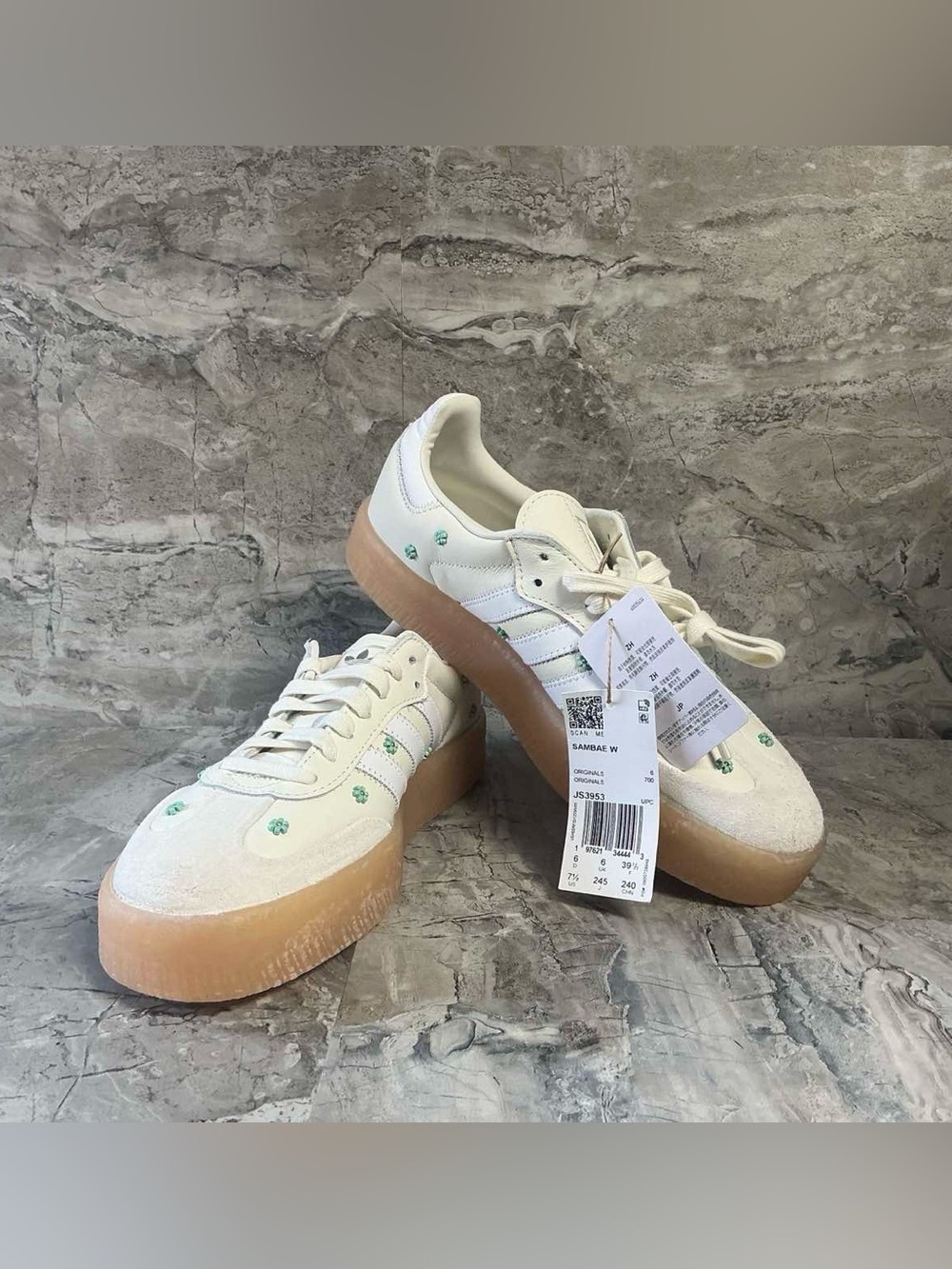 Adidas Sambae floral-embellished sneakers - Picture 7 of 10
